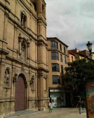 Hotel Corona De Aragon *